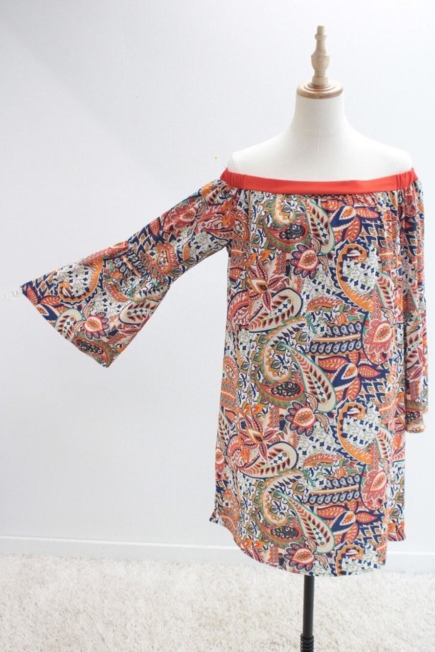 NWT Gibson & Latimer Off-The-Shoulder Paisley Bell Sleeve Dress Size Medium